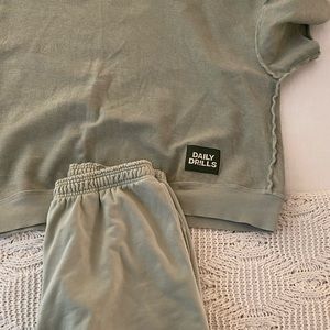 Sold Out Daily Drills Dew Set